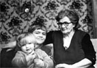 1979 год. Диму и Инну Маликовых воспитывала бабушка Валентина Феоктистовна