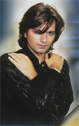Дмитрий Маликов на своей студии. 1998 год
